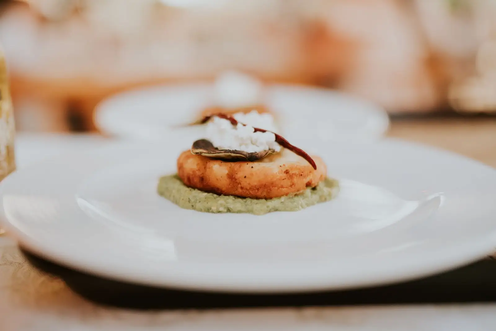 Dining detail at Halona Hotel Suites